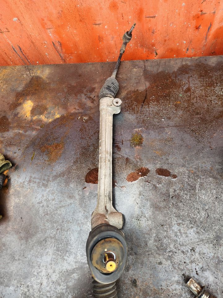 2017 CHEVROLET TRAX STEERING GEAR RACK - 450984 — photo 1