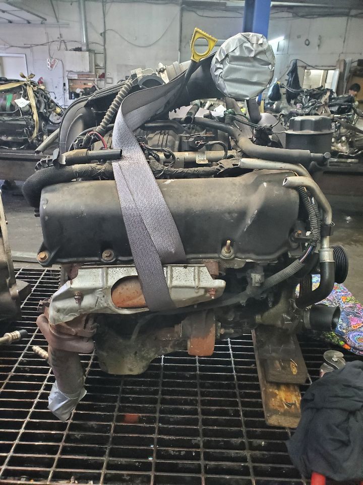 2005 JEEP LIBERTY 6cyl Gasoline 3.7 ENGINE ASSEMBLY - 451063