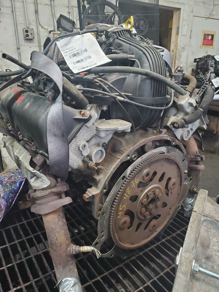 2005 JEEP LIBERTY 6cyl Gasoline 3.7 ENGINE ASSEMBLY - 451063 — photo 4