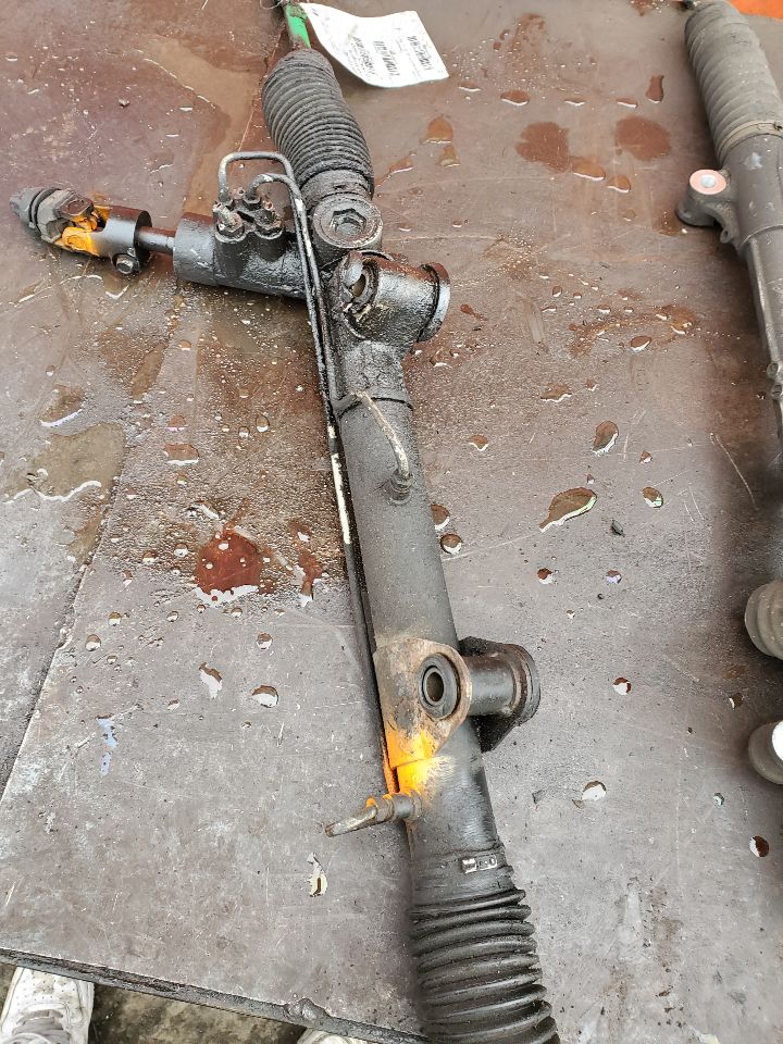 2005 JEEP LIBERTY 6cyl Gasoline 3.7 STEERING GEAR RACK - 451066 — photo 1
