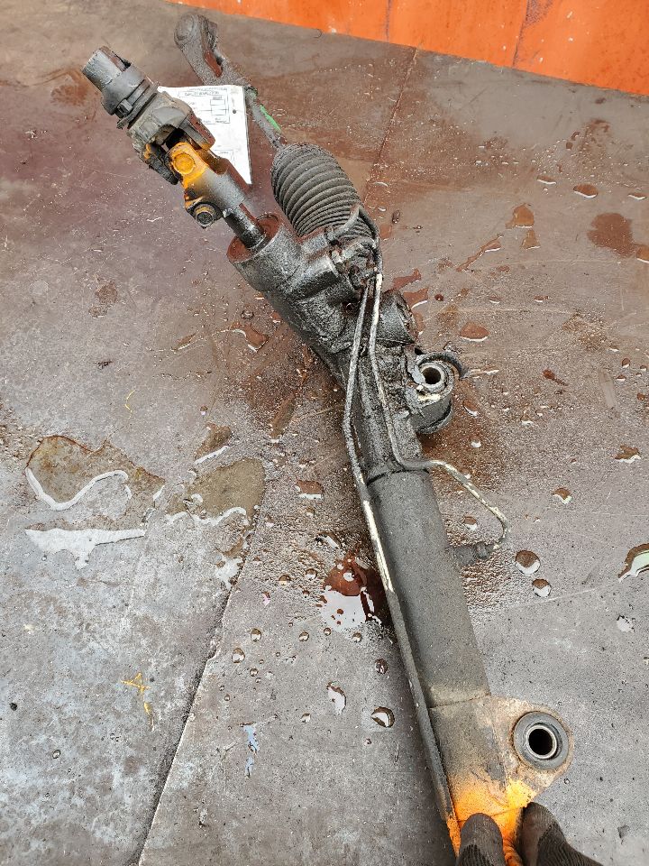 2005 JEEP LIBERTY 6cyl Gasoline 3.7 STEERING GEAR RACK - 451066 — photo 4