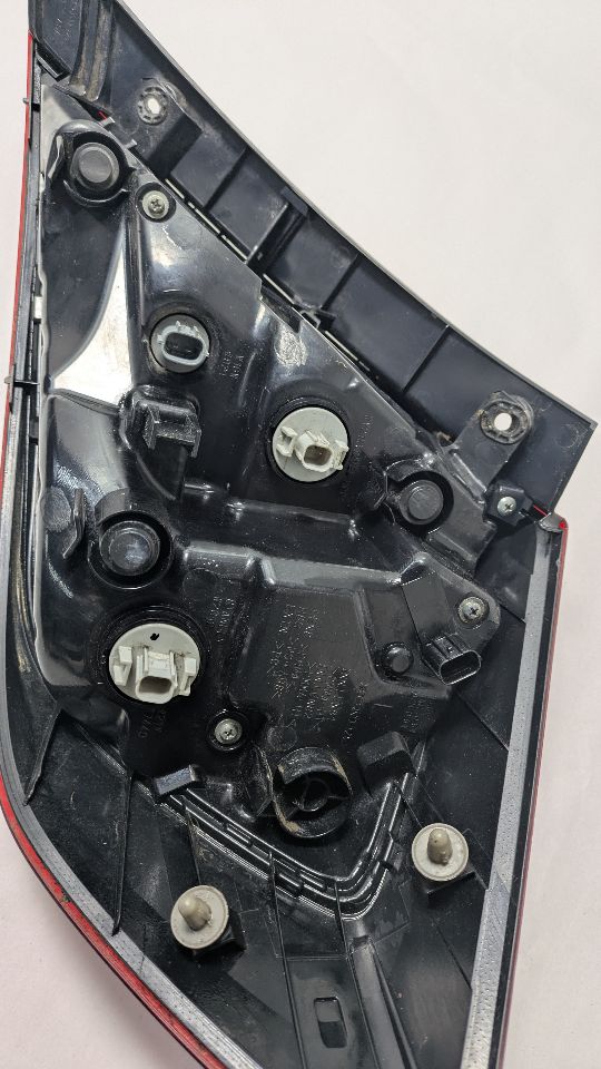 2017 HONDA CIVIC Left TAIL LAMP - 451147 — photo 4