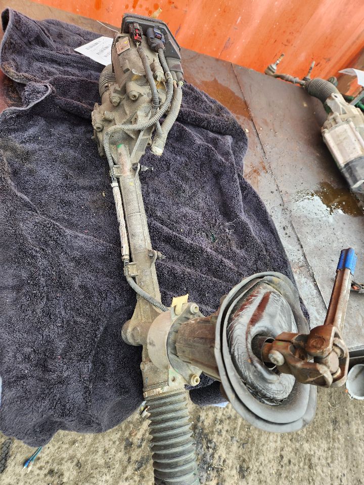 2017 CHEVROLET MALIBU STEERING GEAR RACK - 451322