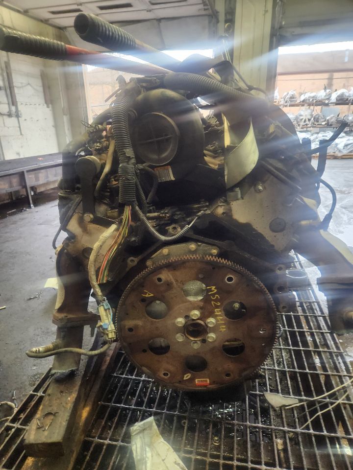 2003 CHEVROLET VAN ENGINE ASSEMBLY - 451361 — photo 3