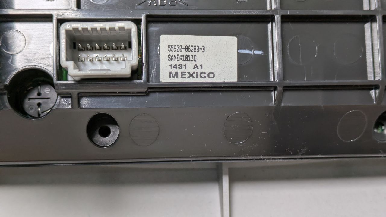 2011 TOYOTA CAMRY Radio Audio - 451404 — photo 8