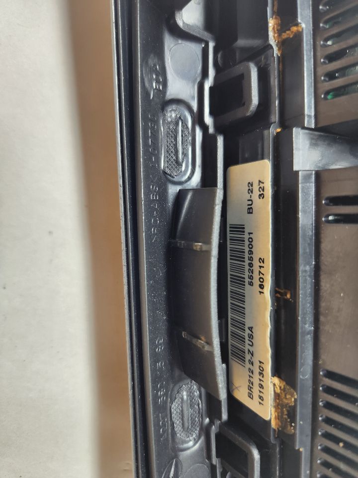 2013 MERCEDES-BENZ E-CLASS 6cyl Gasoline 3.5 TEMP CONTROL - 451531 — photo 4