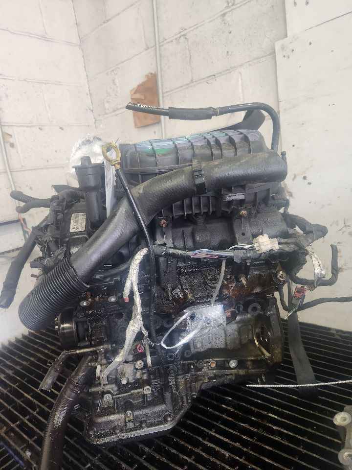 2013 CHRYSLER TOWN & COUNTRY ENGINE ASSEMBLY - 451908 — photo 4