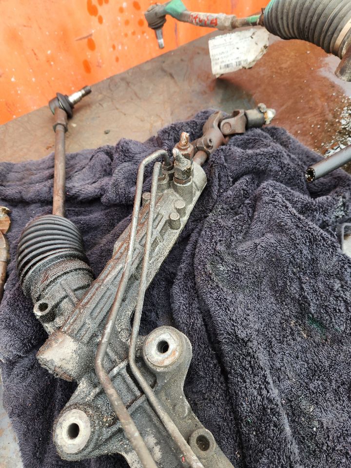 2004 DODGE SPRINTER 2500 STEERING GEAR RACK - 452011 — photo 2