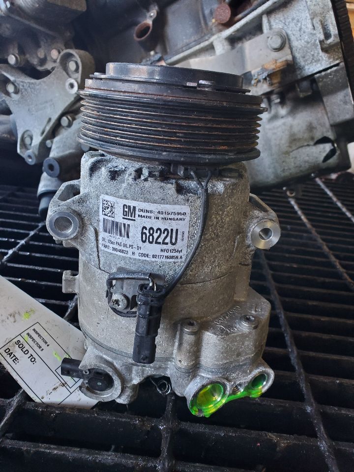 2017 BUICK CASCADA AC COMPRESSOR - 452030 — photo 4