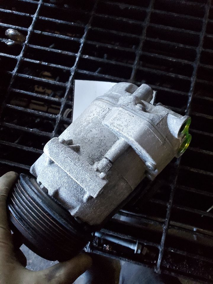 2017 BUICK CASCADA AC COMPRESSOR - 452030 — photo 5