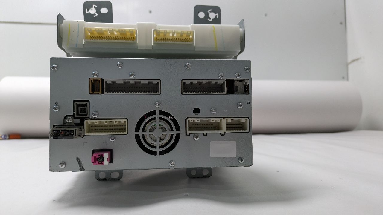 2010 INFINITI G37 Radio Audio - 452158 — photo 6