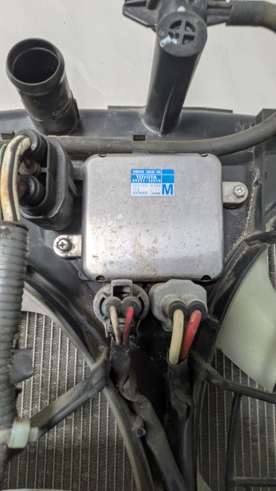 2015 LEXUS RX350 Radiators - 452280 — photo 6