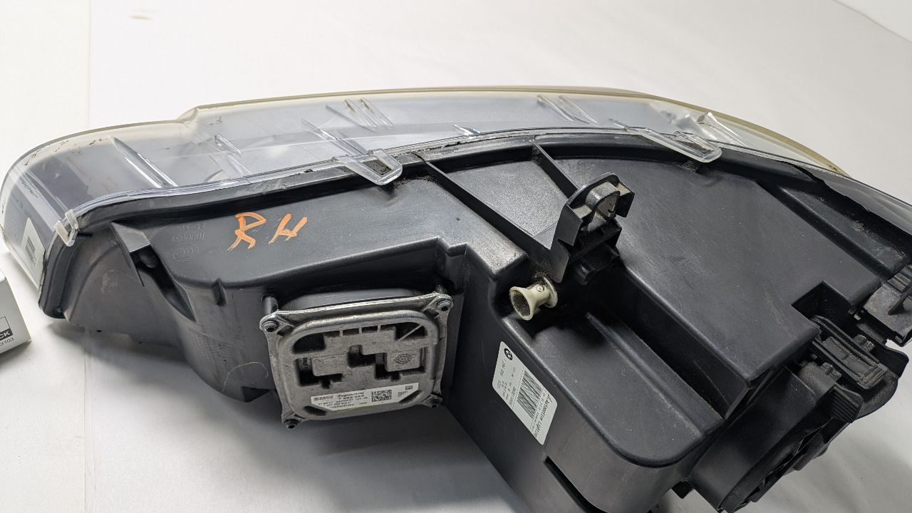 2012 BMW X5 Right HEADLAMP ASSEMBLY - 452303 — photo 8