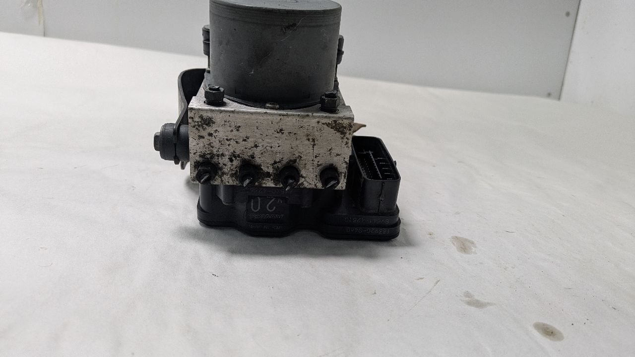 2016 TOYOTA RAV4 Anti-lock Brake Pts - 452373 — photo 3