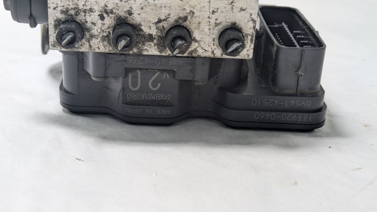 2016 TOYOTA RAV4 Anti-lock Brake Pts - 452373 — photo 4