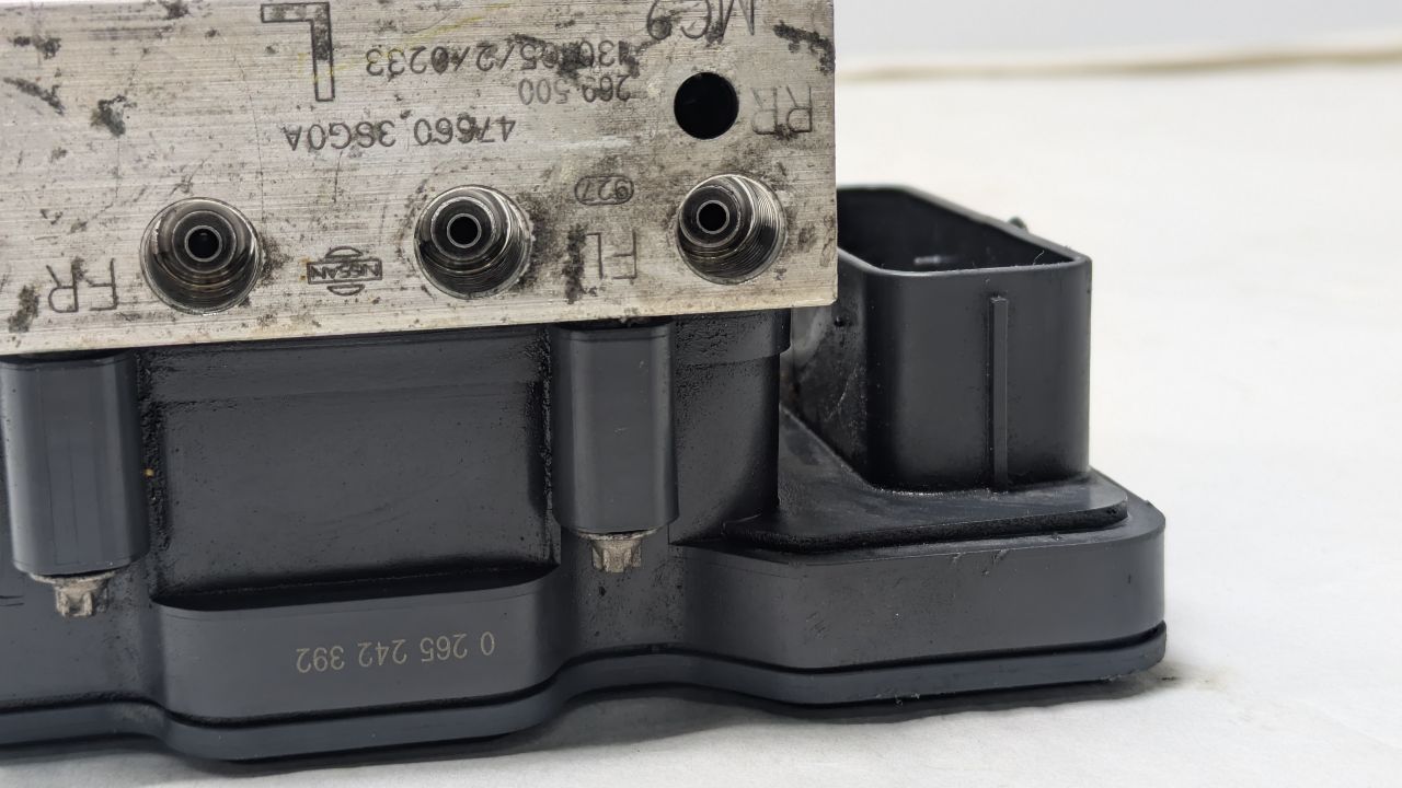 2013 NISSAN SENTRA Anti-lock Brake Pts - 452382 — photo 4