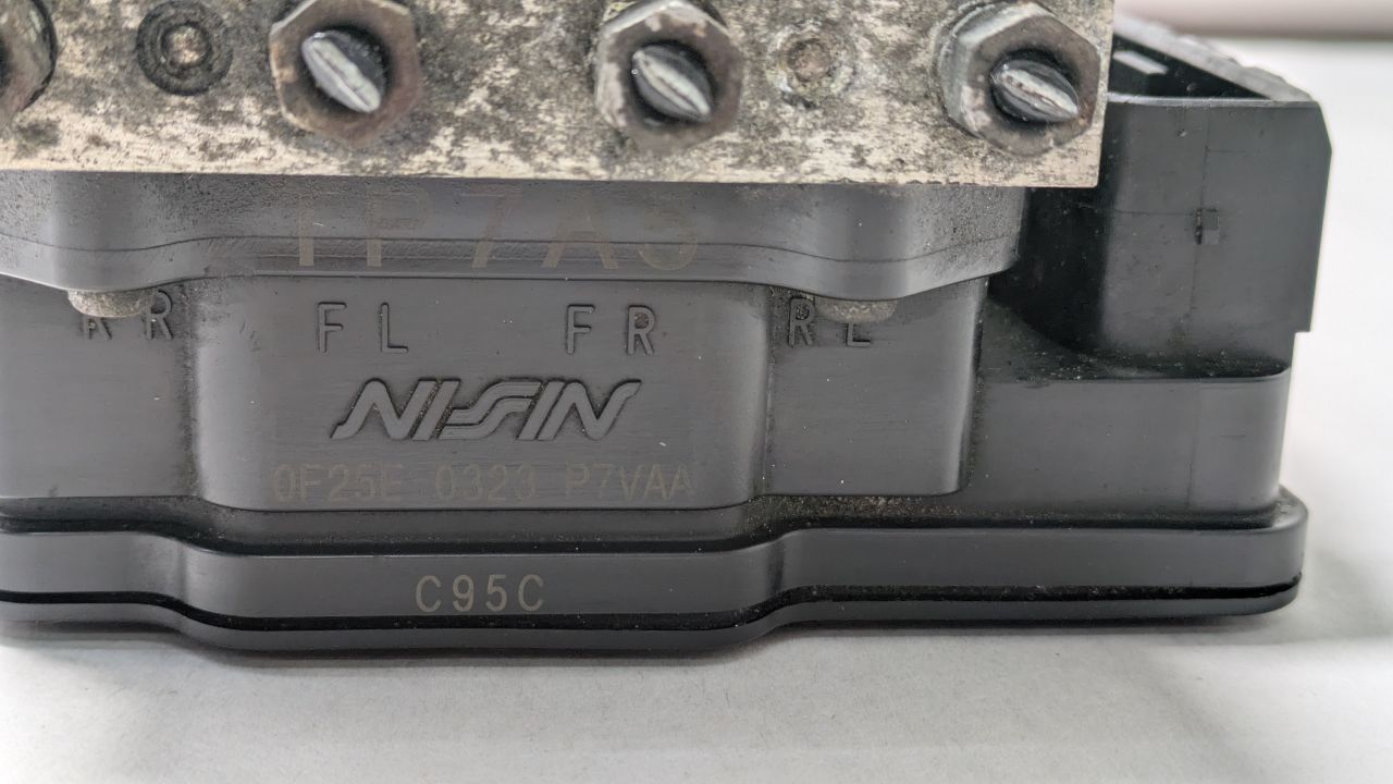 2010 HONDA CROSSTOUR Anti-lock Brake Pts - 452385 — photo 3