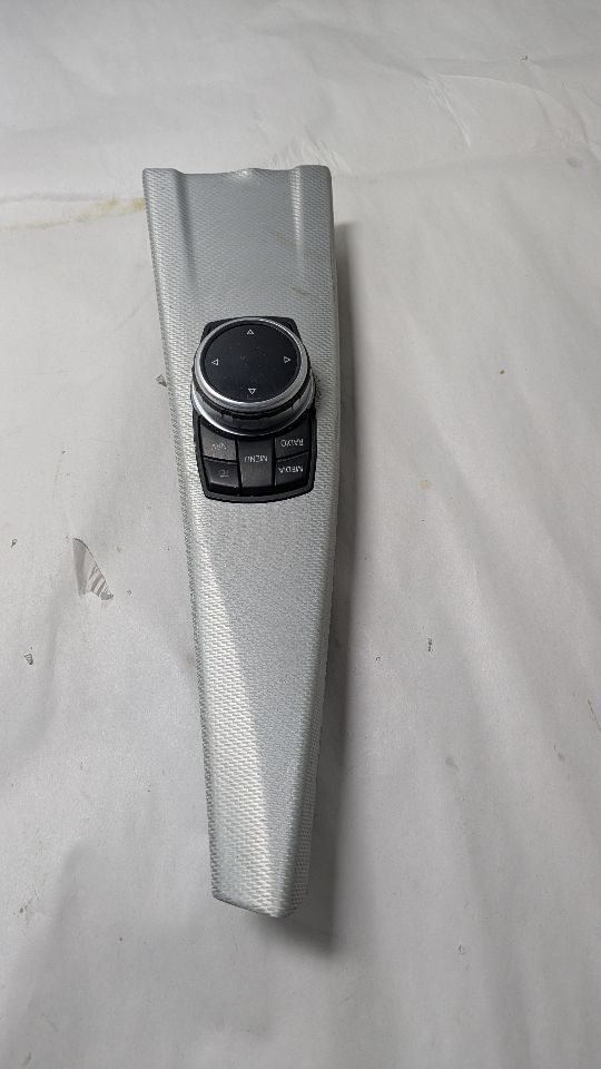 2015 BMW X3 Left Front Door Switch - 452389 — photo 1