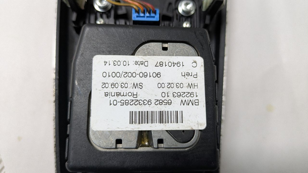 2015 BMW X3 Left Front Door Switch - 452389 — photo 4