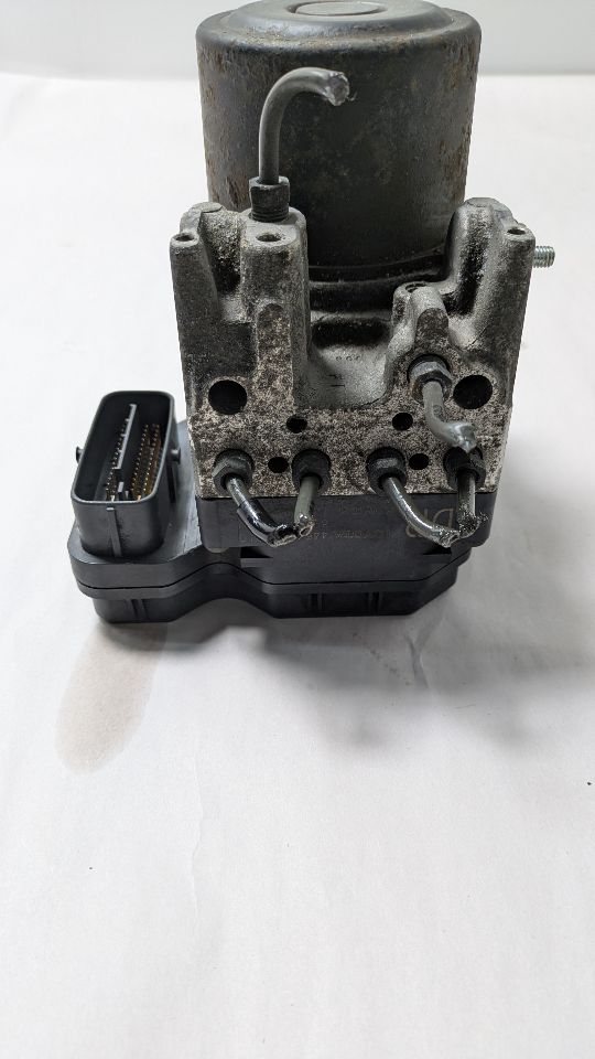 2008 LEXUS IS250 Anti-lock Brake Pts - 452417 — photo 2