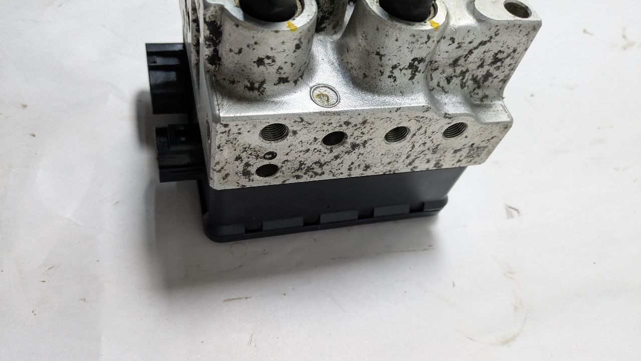 2003 TOYOTA PRIUS Anti-lock Brake Pts - 452419 — photo 3