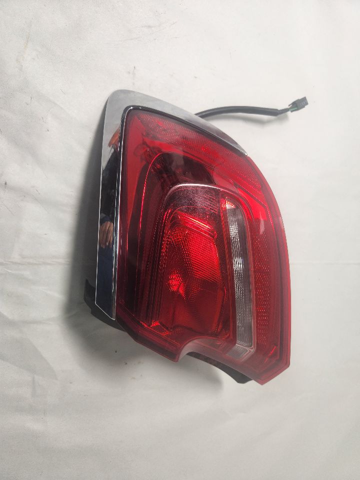 2017 BUICK LACROSSE 6 cyl Gas Flex Fuel 3.6 Right TAIL LAMP - 452463