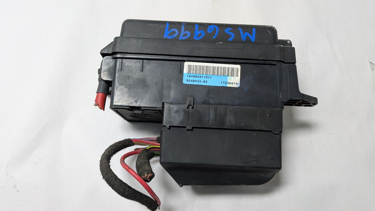 2012 MINI COOPER COOPER Fuse Box, Engine - 452841 — photo 3