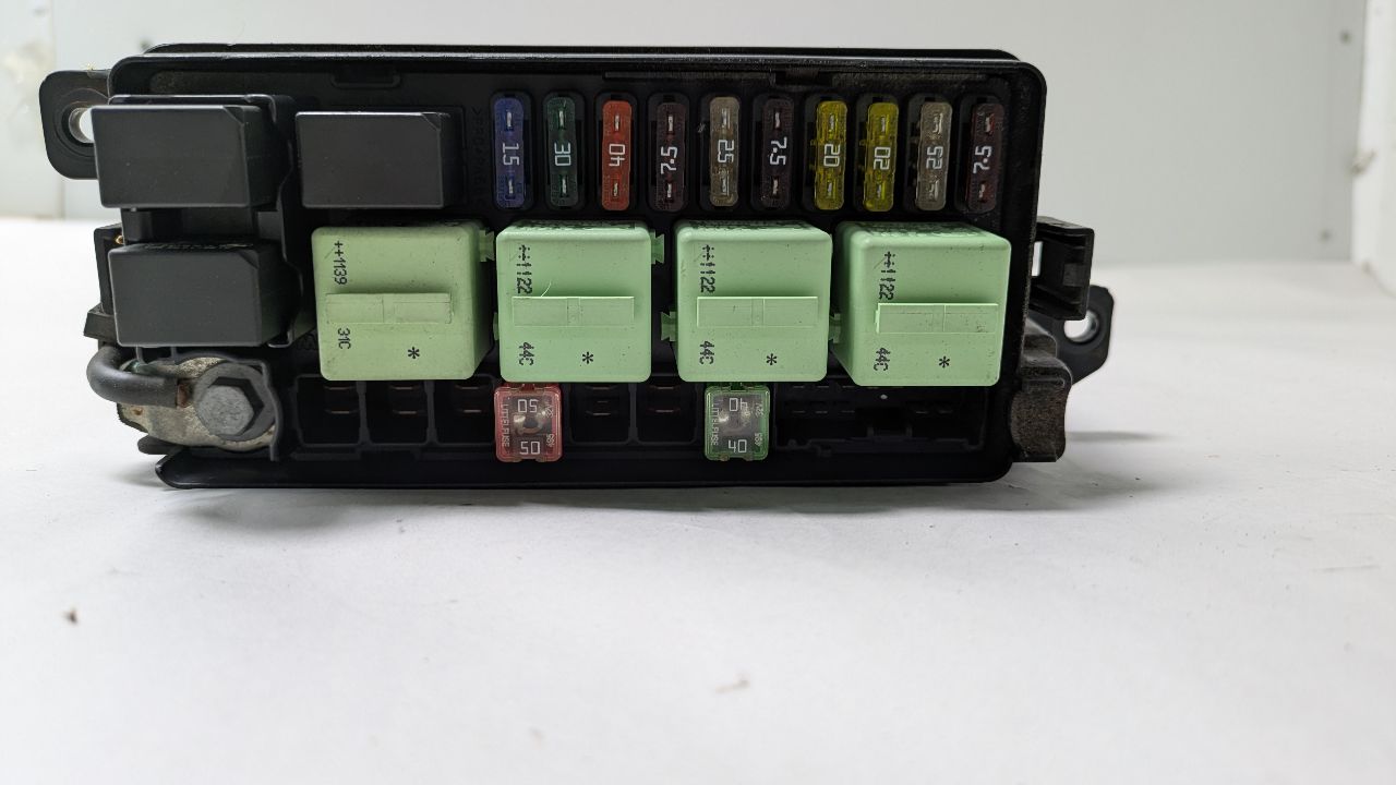 2012 MINI COOPER COOPER Fuse Box, Engine - 452841 — photo 4