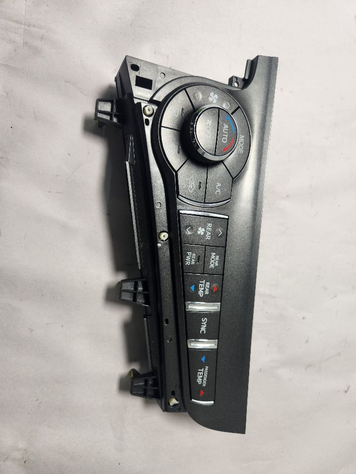 2013 TOYOTA SIENNA 6cyl Gasoline 3.5 TEMP CONTROL - 453275