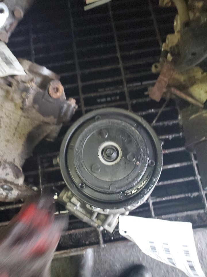 2016 KIA SEDONA AC COMPRESSOR - 453580 — photo 6