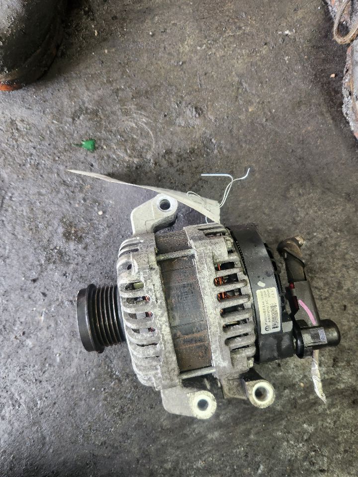 2019 JEEP CHEROKEE ALTERNATOR - 453616