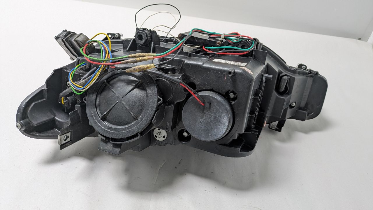 2014 BMW 328i Right HEADLAMP ASSEMBLY - 453941 — photo 4