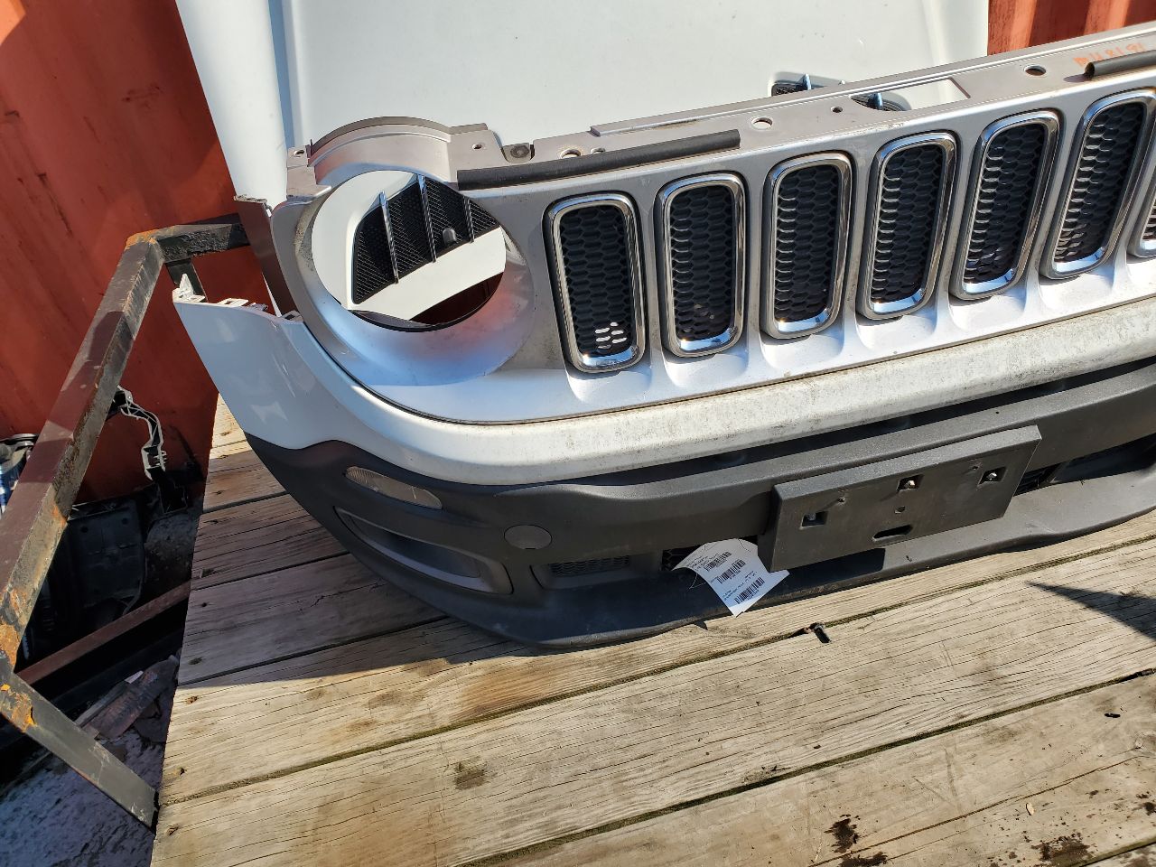 2015 JEEP RENEGADE BUMPER ASSY, FRONT - 453949 — photo 2