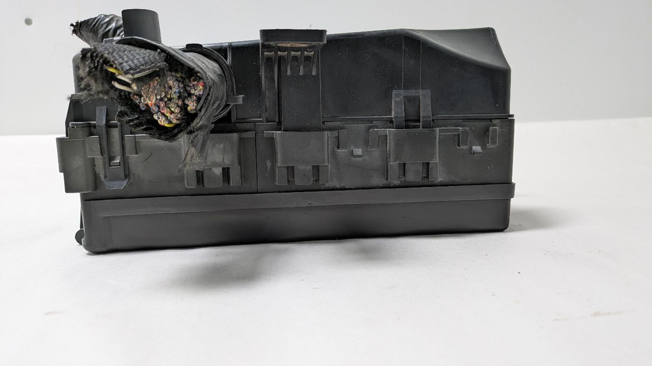 2011 FORD MUSTANG Fuse Box, Engine - 453996 — photo 5