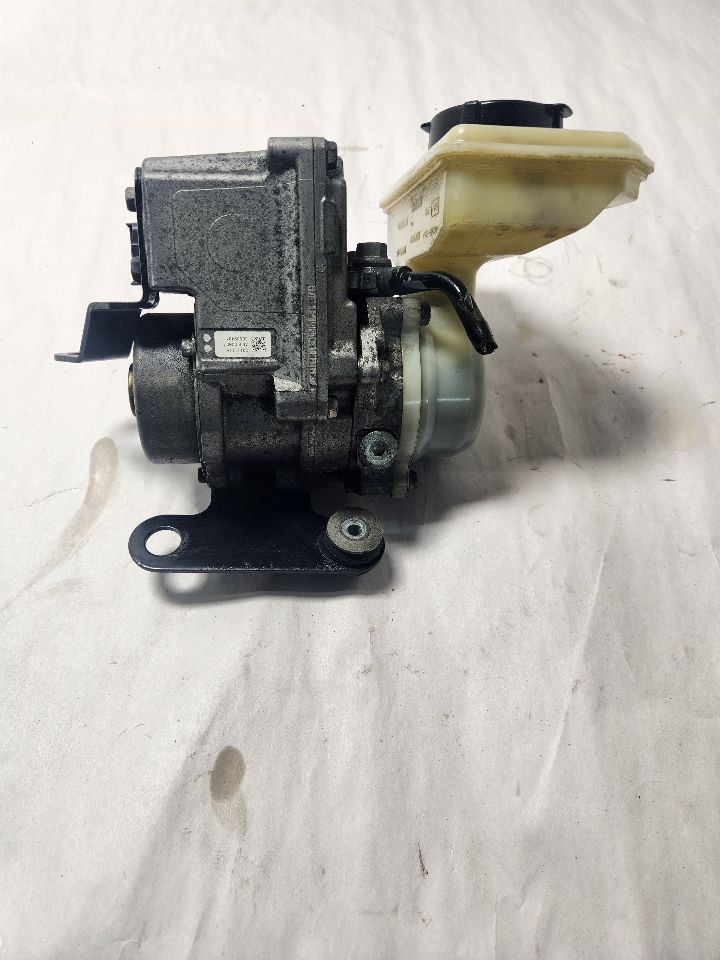 2012 INFINITI M35 PS Pump/Motor - 454006 — photo 6