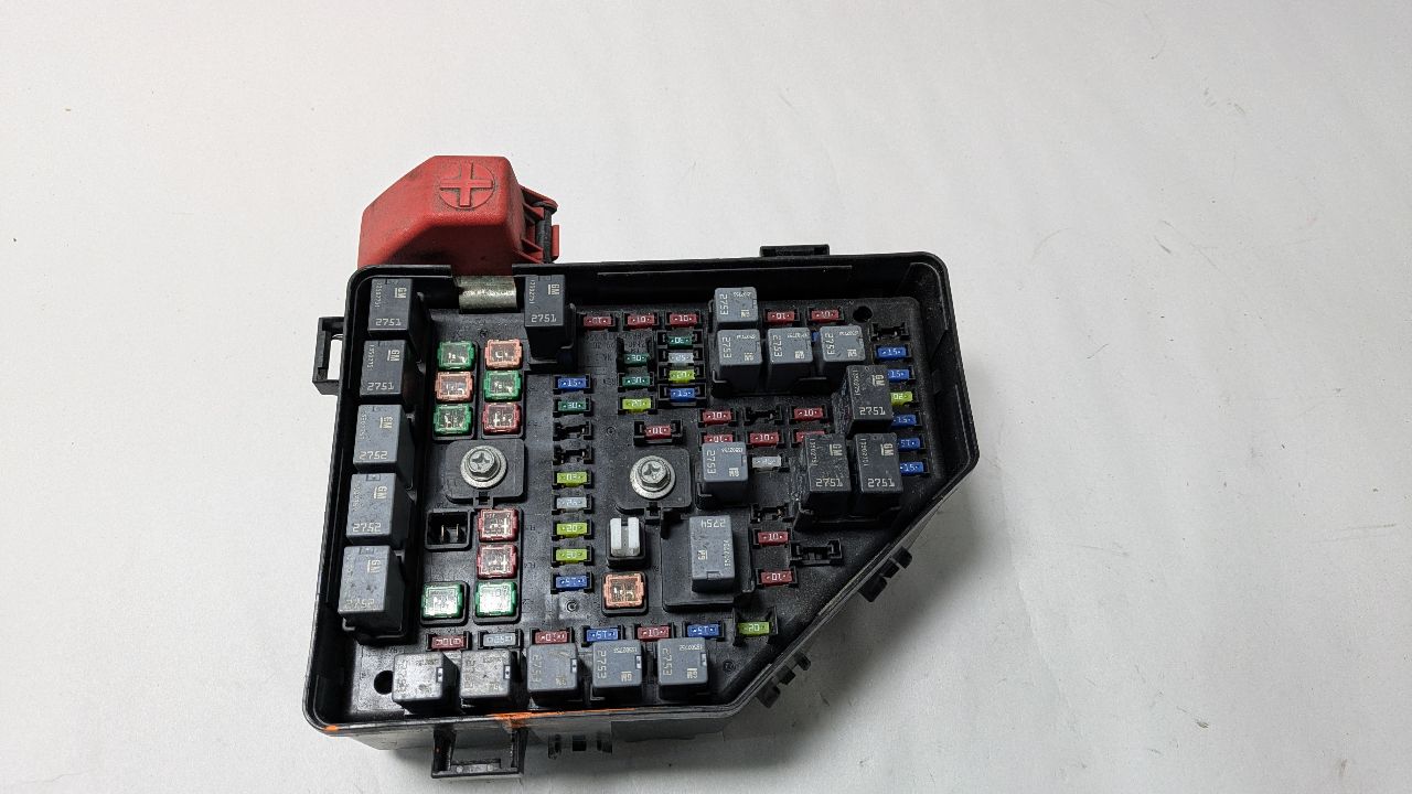 2015 GMC ACADIA Fuse Box, Engine - 454215 — photo 7