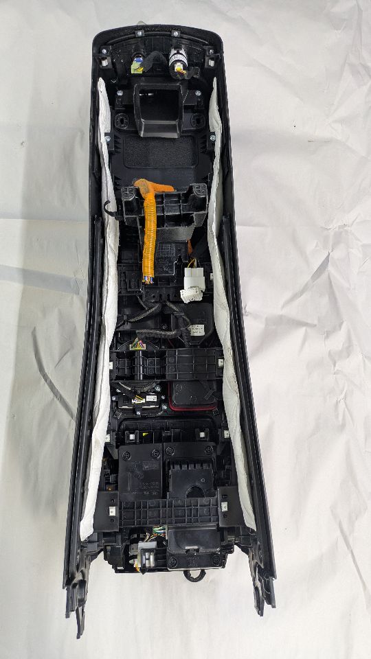 2023 KIA SORENTO Console, Front - 454465 — photo 7