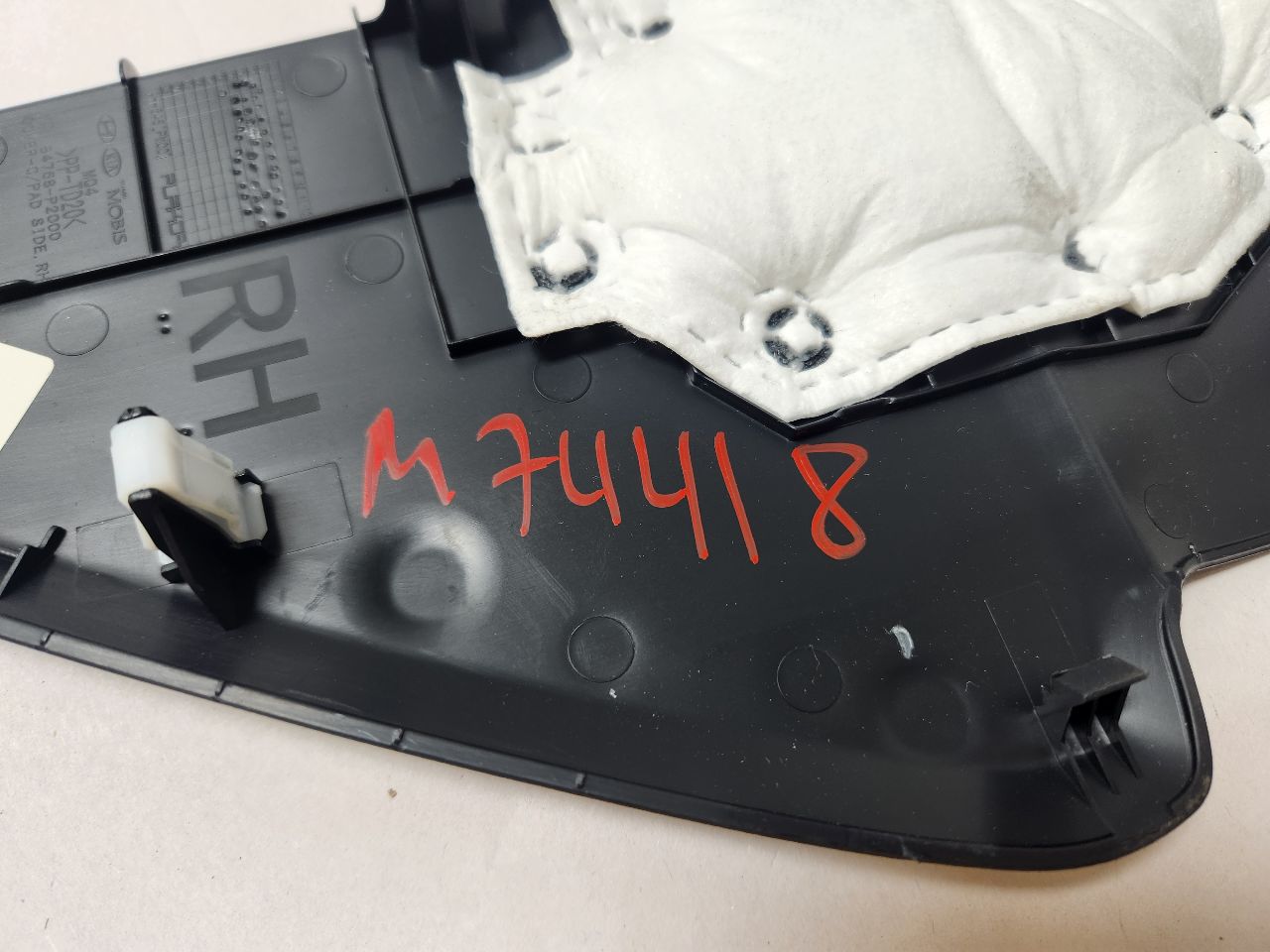 2023 KIA SORENTO INTERIOR TRIM PANEL - 454473 — photo 3