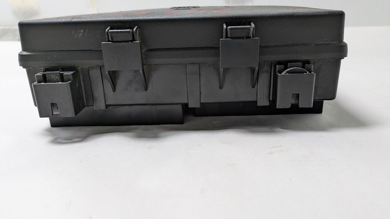 2015 DODGE 1500 PICKUP Fuse Box, Engine - 454779 — photo 2