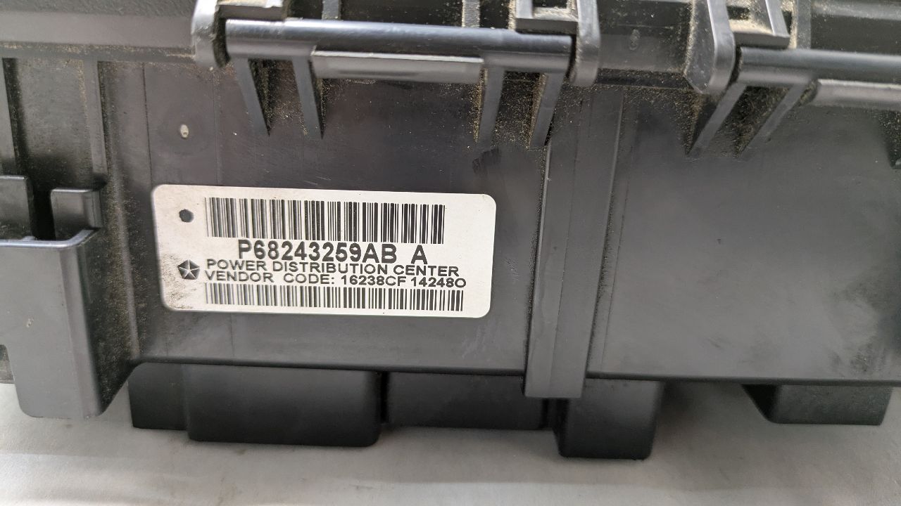 2015 DODGE 1500 PICKUP Fuse Box, Engine - 454779 — photo 6