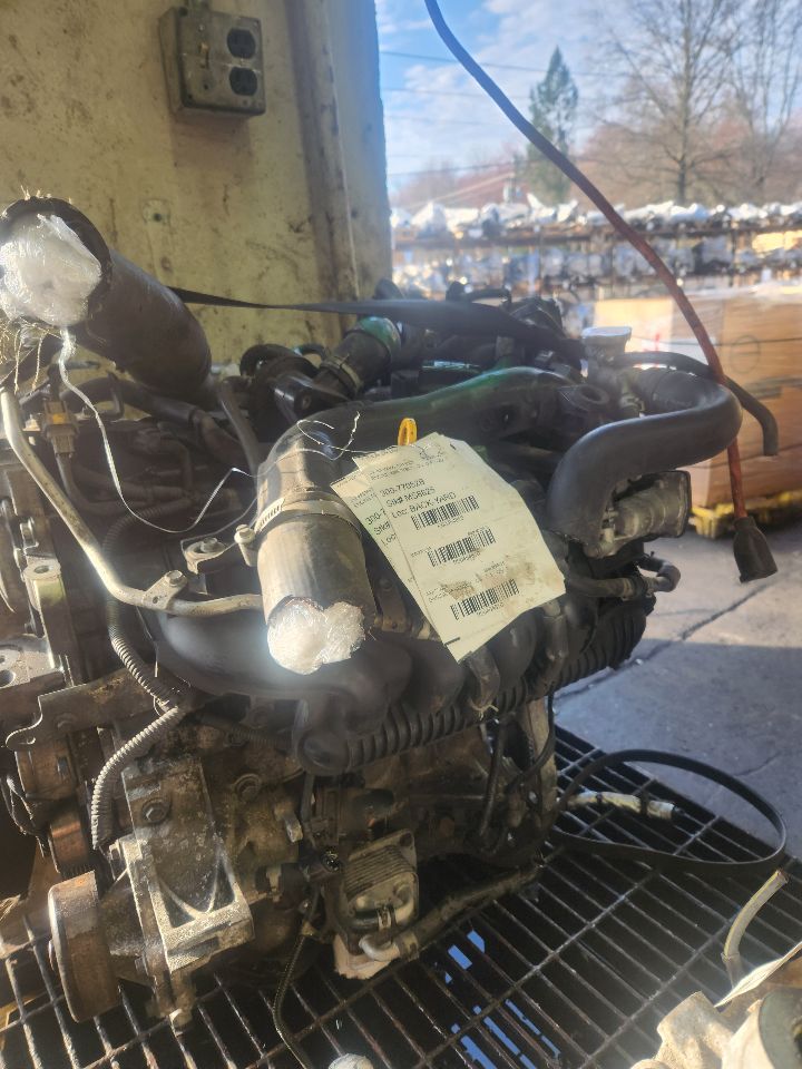 2011 NISSAN JUKE ENGINE ASSEMBLY - 454810 — photo 4