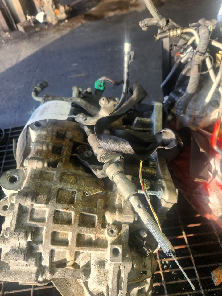 2011 NISSAN JUKE Transmiss,Transaxle - 454812 — photo 5