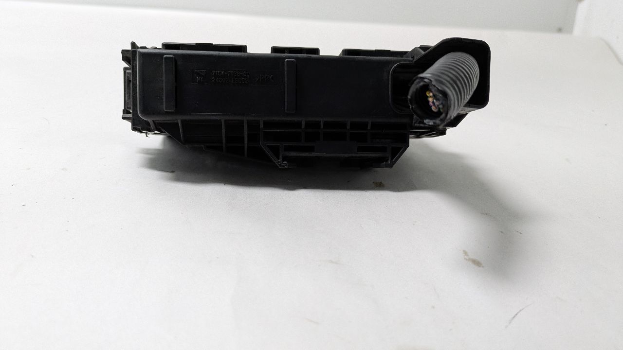 2011 NISSAN JUKE Fuse Box, Engine - 454816 — photo 4