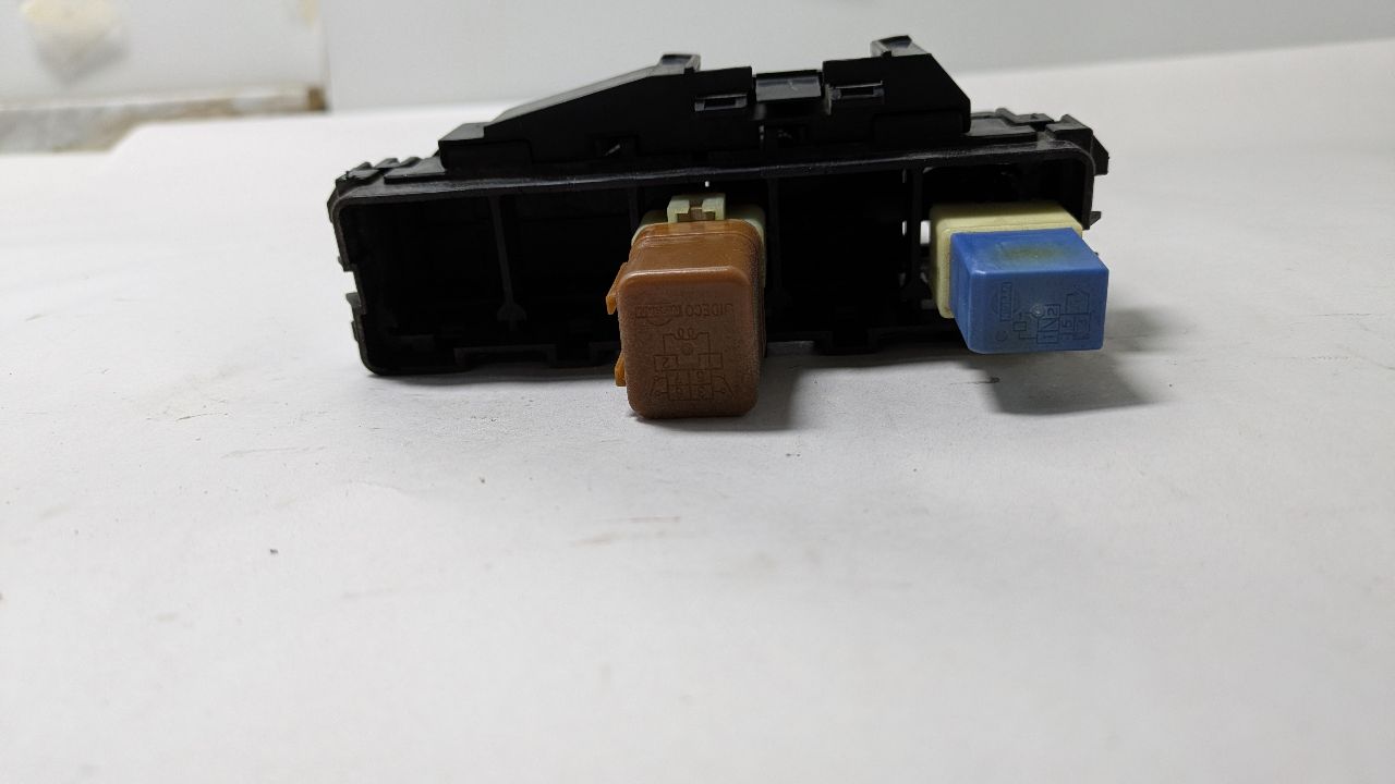 2011 NISSAN JUKE Fuse Box, Engine - 454816 — photo 8