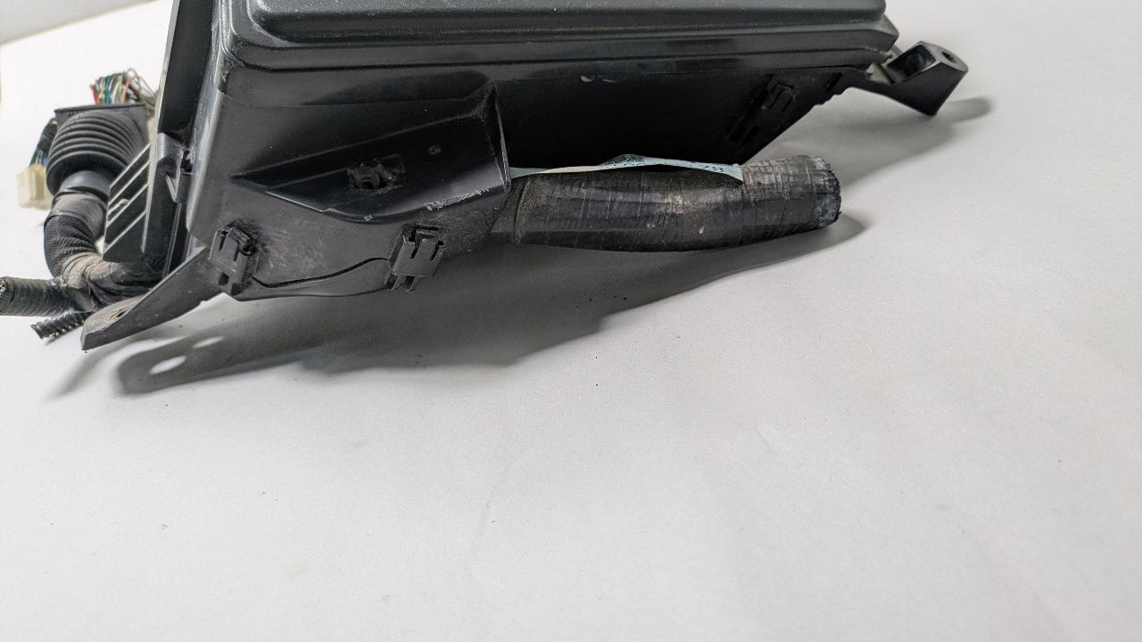 2008 LEXUS IS250 Left Fuse Box, Engine - 454870 — photo 2
