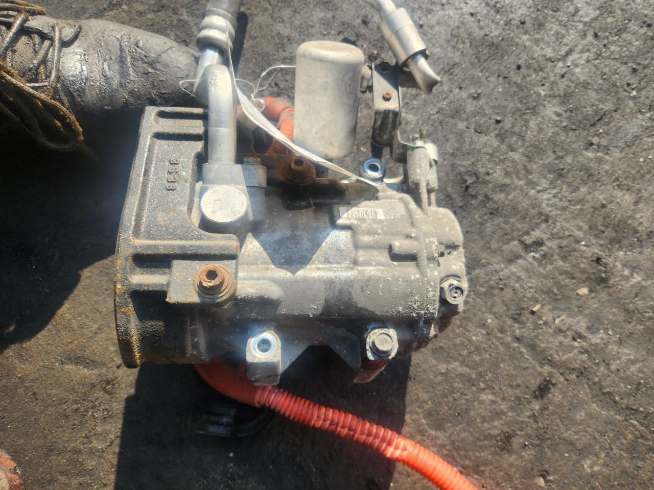 2014 ACURA RLX AC COMPRESSOR - 454901 — photo 4