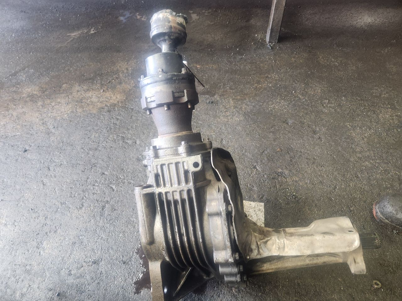 2011 CHEVROLET EQUINOX TRANSFER CASE ASSY - 454947 — photo 1