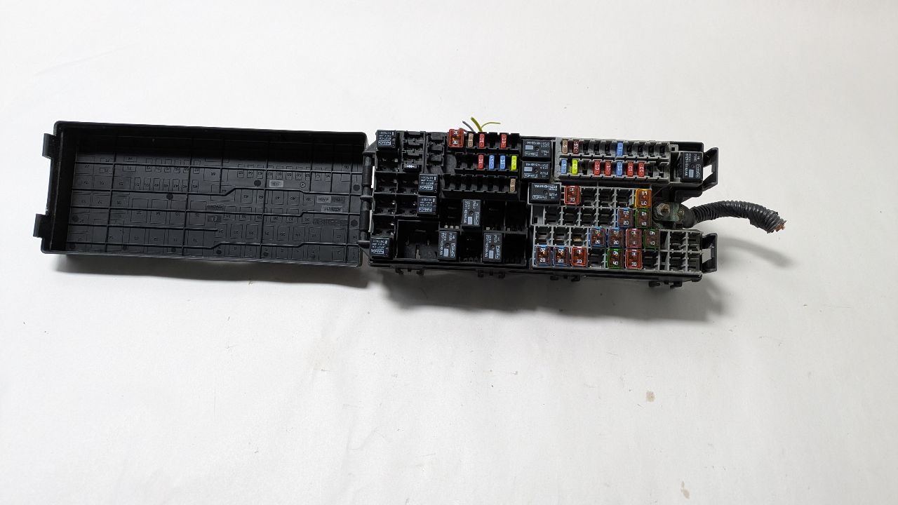 2011 FORD EDGE Fuse Box, Engine - 455000 — photo 8