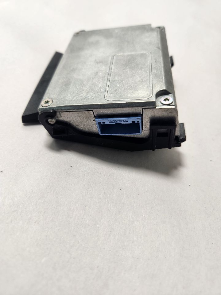 2019 GENESIS G80 Camera Projector - 455547 — photo 6