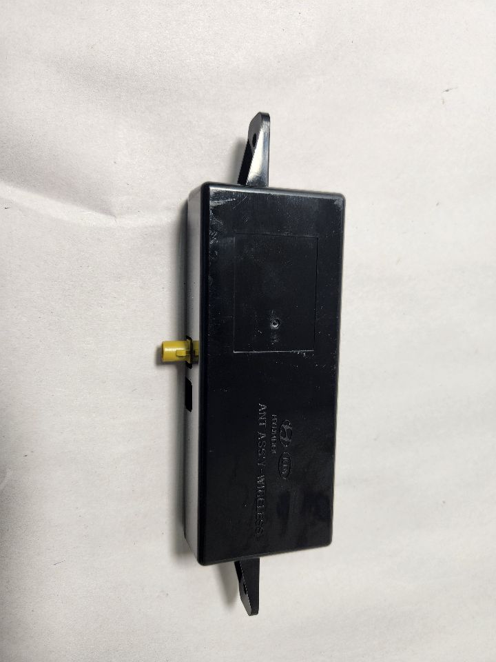 2019 GENESIS G80 Antenna - 455549